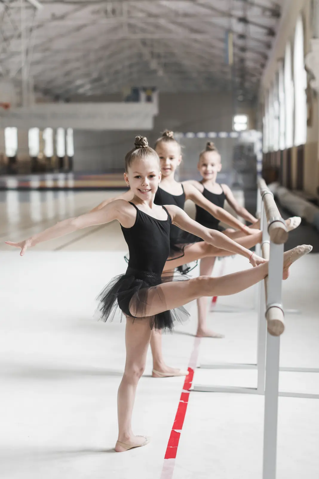 Ritmik cimnastik dersi